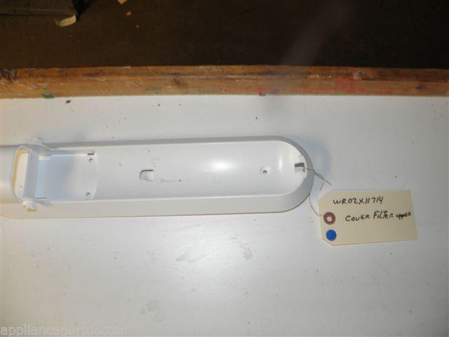 GE REFRIGERATOR WR02X11714 UPPER FILTER COVER USED PART ASSEMBLY FREE SHIPPING GE REFRIGERATOR WR02X11714 UPPER FILTER COVER USED PART ASSEMBLY FREE SHIPPING